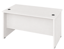 color:white