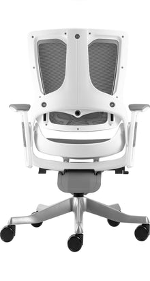 color:white