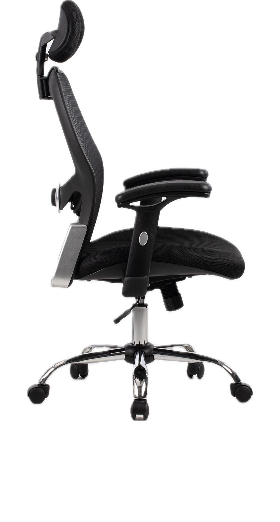 color:black