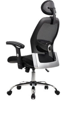 color:black