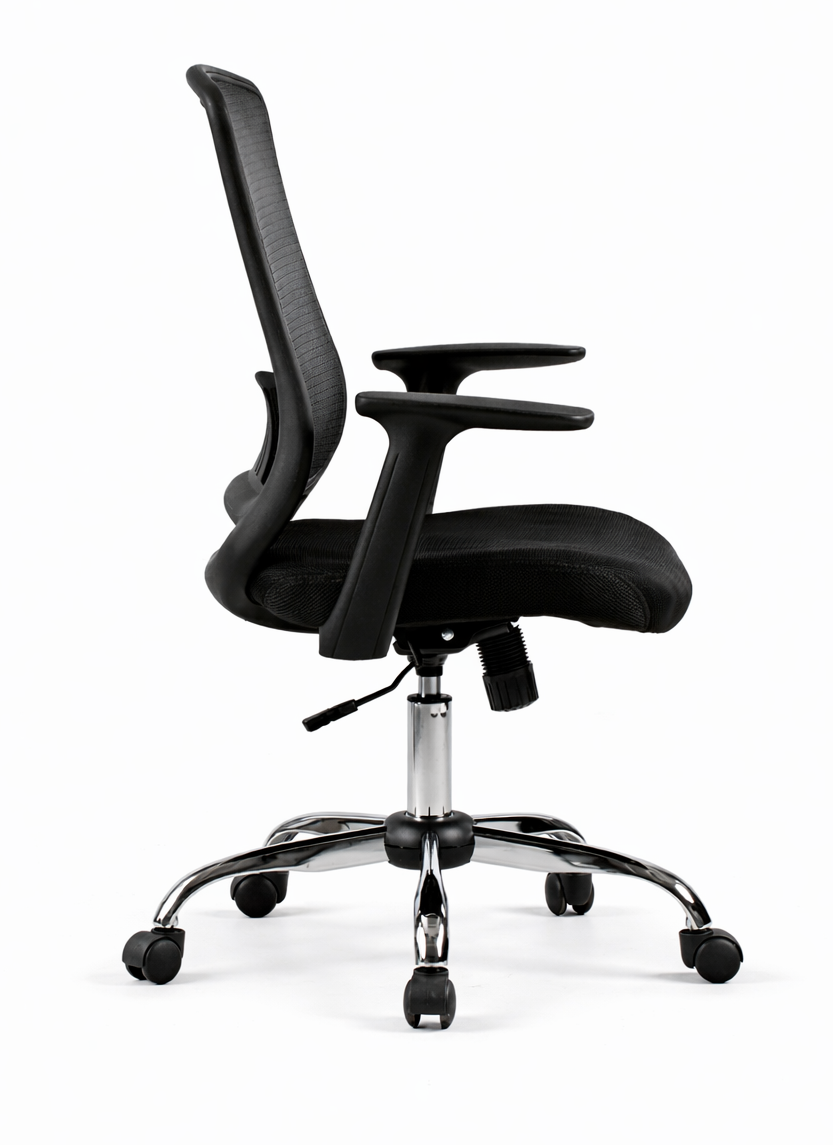 color:black