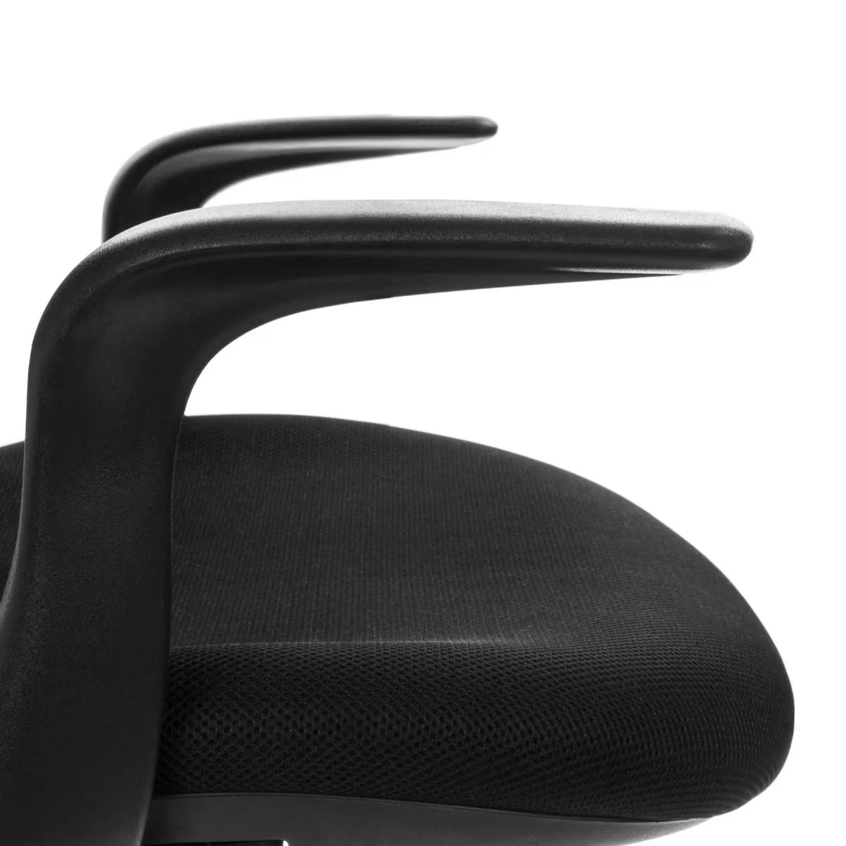 color:black